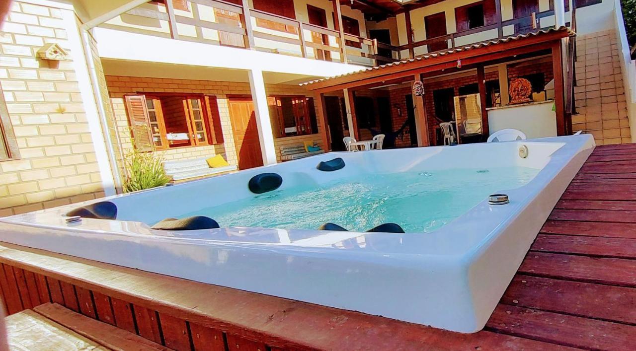 Pantai Pousadas - Jacuzzi Aquecida E 300 Metros Da Praia Da Ferrugem Garopaba Exteriér fotografie
